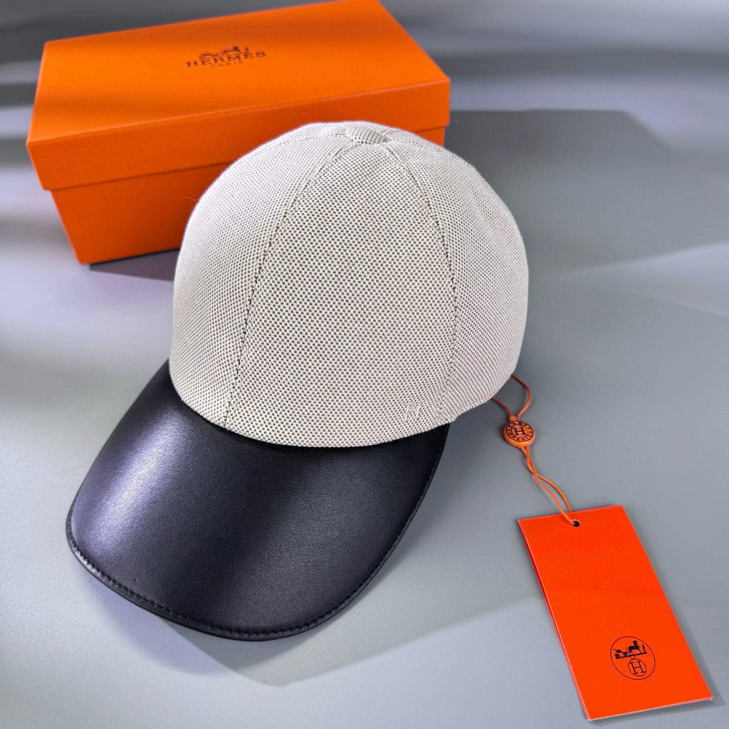 Casquette HRMS à visière effet cuir
