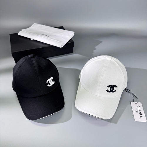 Casquette classique Chnl Noir / Blanc